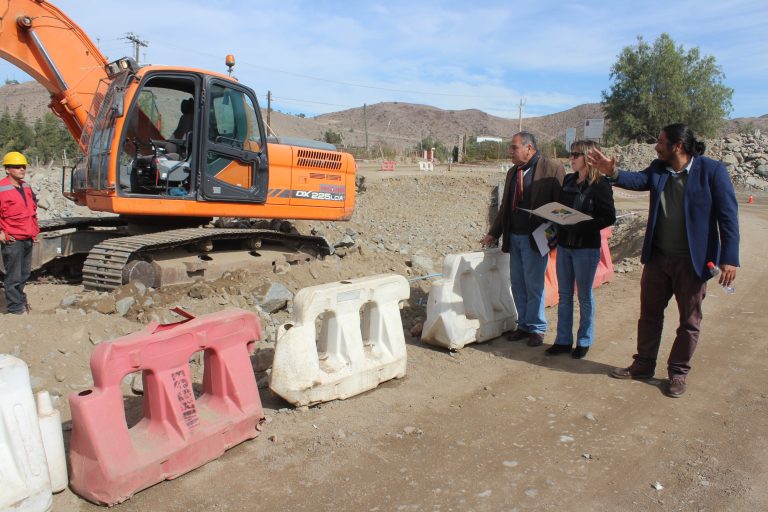 Aprueban inversión para la ejecución de cinco caminos básicos rurales en la región