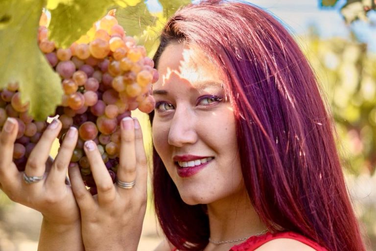 Ovallina lucha por la corona de Miss Chile para luego ser Miss mundo