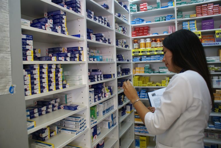 Farmacias tendrán turnos especiales este 18 y 19 de septiembre