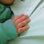 03-10-2018 mano pequeña