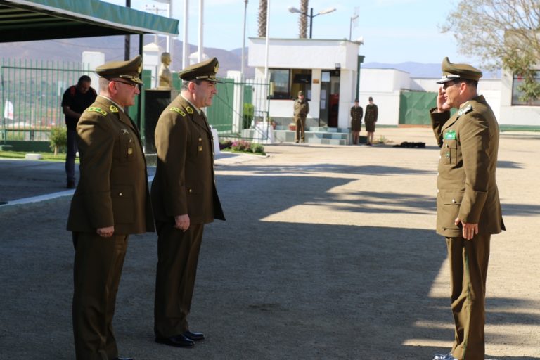 General Rolando Casanueva entregó el mando de la IV Zona de Carabineros “Coquimbo”