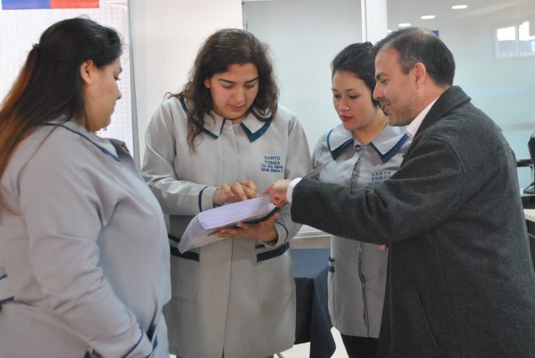 Oficina de IPS cuenta con guía para personas con discapacidad visual
