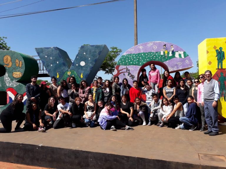 Colegio limarino se luce en encuentro escénico internacional