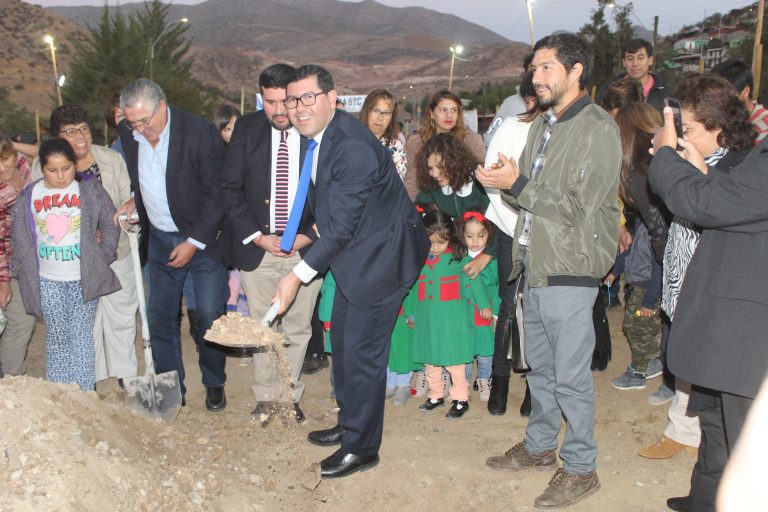 Construcción de Parque Urbano comenzó en Chañaral Alto