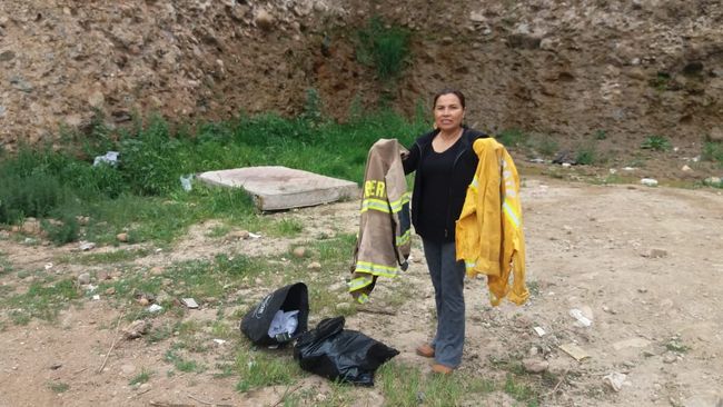 Voluntaria de Bomberos recupera parte del equipo que perdió en asalto de anoche