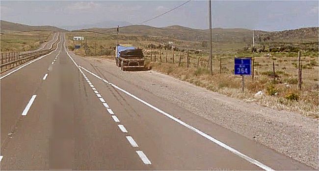 Joven conductor de camión fallece al colisionar contra otro vehículo
