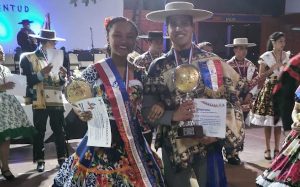 Pareja ovallina se corona como Campeones Nacionales de Cueca en categoría juvenil