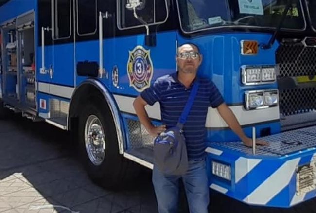 Sin la solemnidad tradicional despidieron ayer restos de destacado bombero