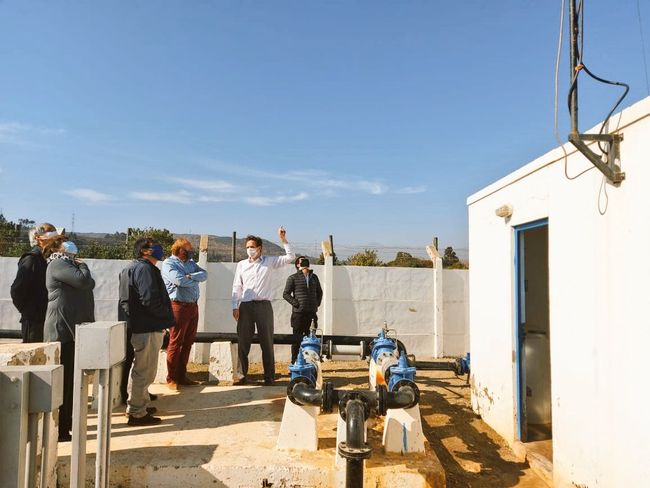 Dirigentes de Agua Potable Rural del Limarí conocen experiencia de telemetría de Pichidangui.