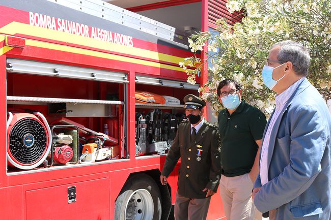 Bomberos de El Palqui firman convenio con Aguas del Valle para recaudar fondos a través de la boleta