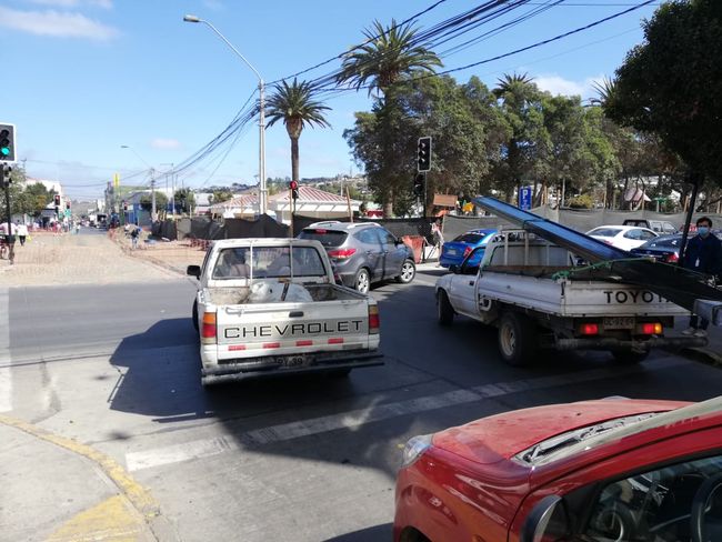 Caos en la Alameda por cierre total de calle a tránsito vehicular