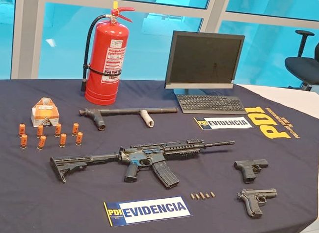 Hasta una subametralladora tenían delincuentes detenidos por robo a dependencia municipal