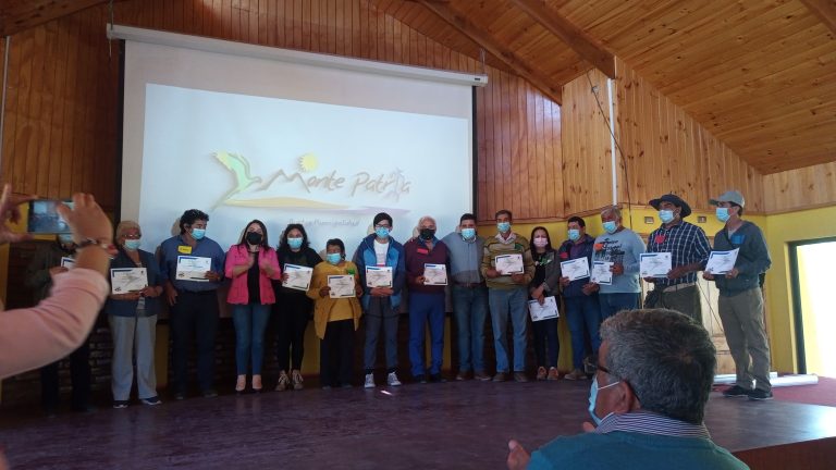 Municipalidad de Monte Patria inaugura Escuela de Formación de Líderes Sociales