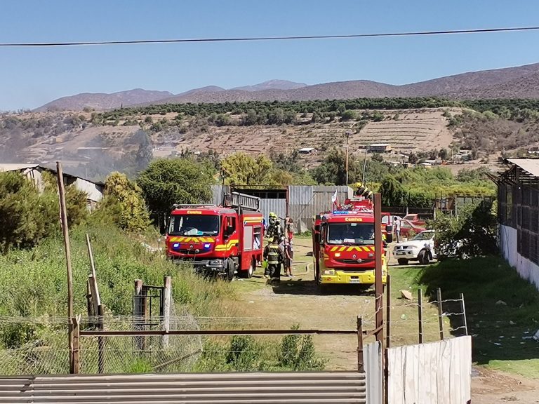 Alerta de Bomberos por incendio en Ovalle se trataba de un contenedor que ardía.