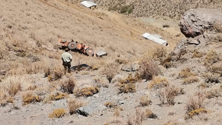 Un fallecido por volcamiento de maquinaria pesada en la Mina El Barranco de Illapel