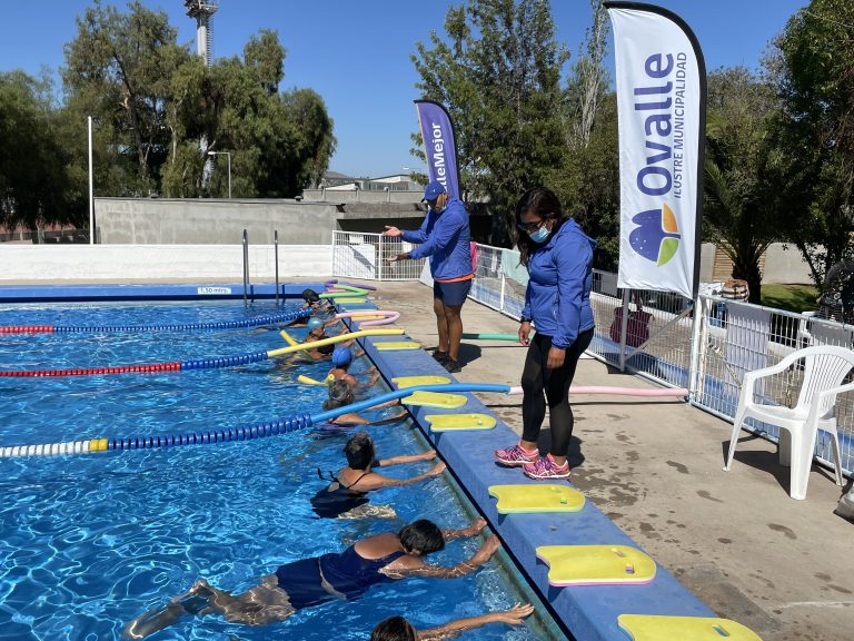 A las 18:00 horas de hoy jueves finaliza plazo de inscripión en los cursos de natación del municipio de Ovalle