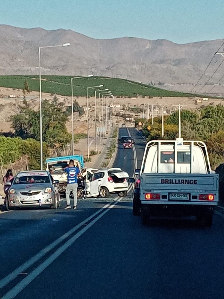 Ovalle: Un fallecido y un lesionado deja colisión a la altura del Casino