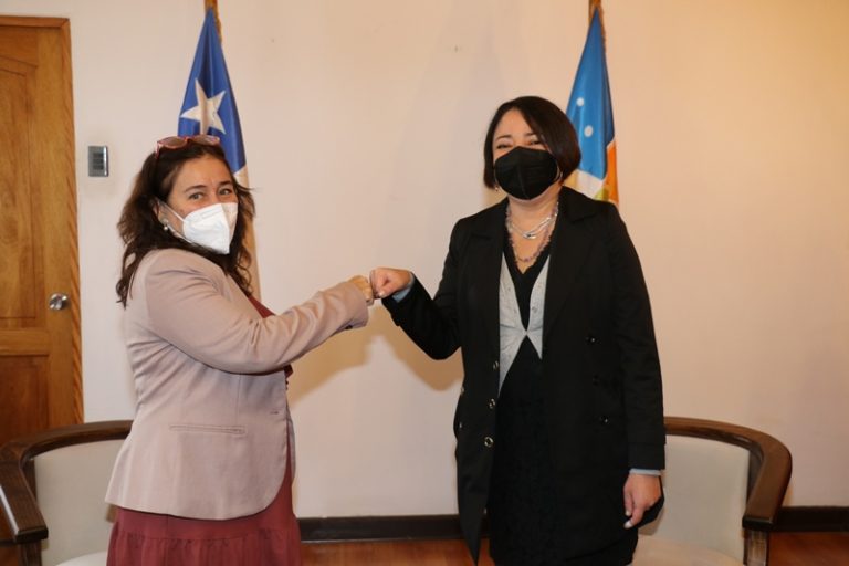 Ministra y Gobernadora coinciden: es clave contar con más postas rurales que cuenten con inversión de nivel central