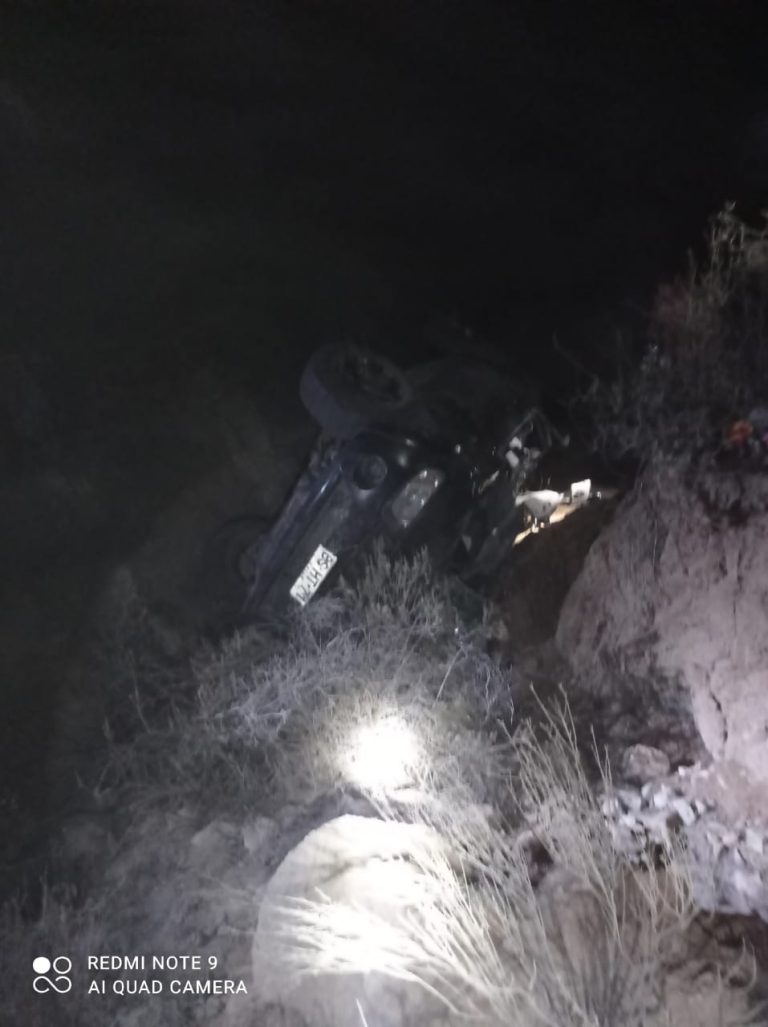 Accidente vehicular en Punitaqui deja dos heridos la madrugada de este sábado