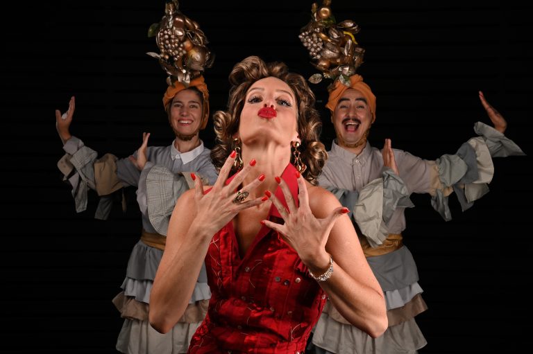 Llega a Ovalle aclamada obra inspirada en la vida de Rosita Serrano