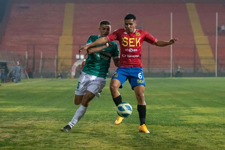 <strong>Unión marcó la diferencia:Derrotó 5 -0 a Provincial Ovalle</strong>