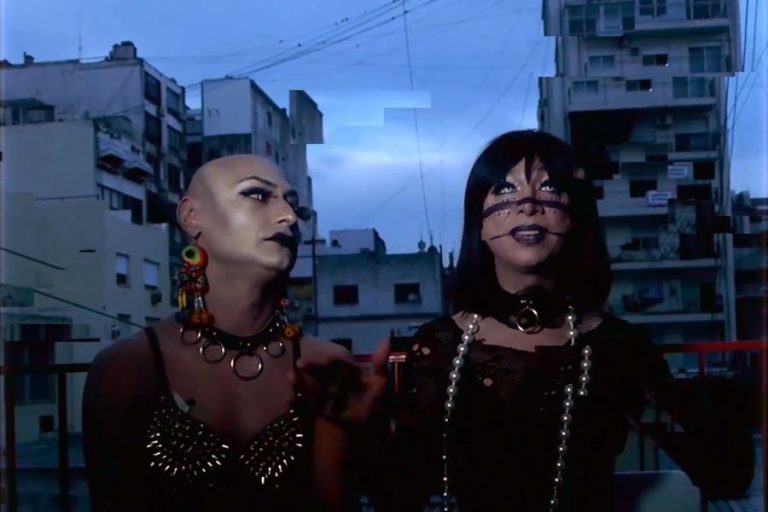 Travesía Travesti: Ya está en cartelera aplaudido documental de colectivo artístico LGBT