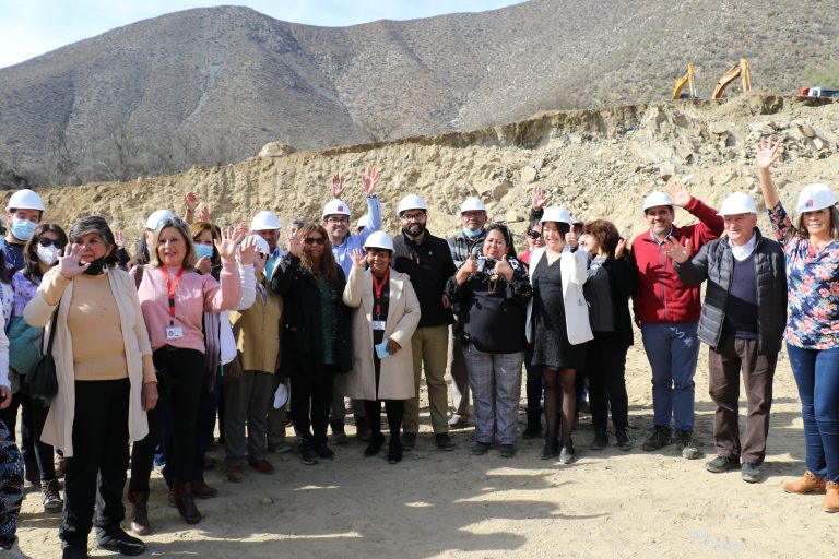 Localidad de Carén en Monte Patria celebra inicio de obras del moderno Centro de Salud Familiar