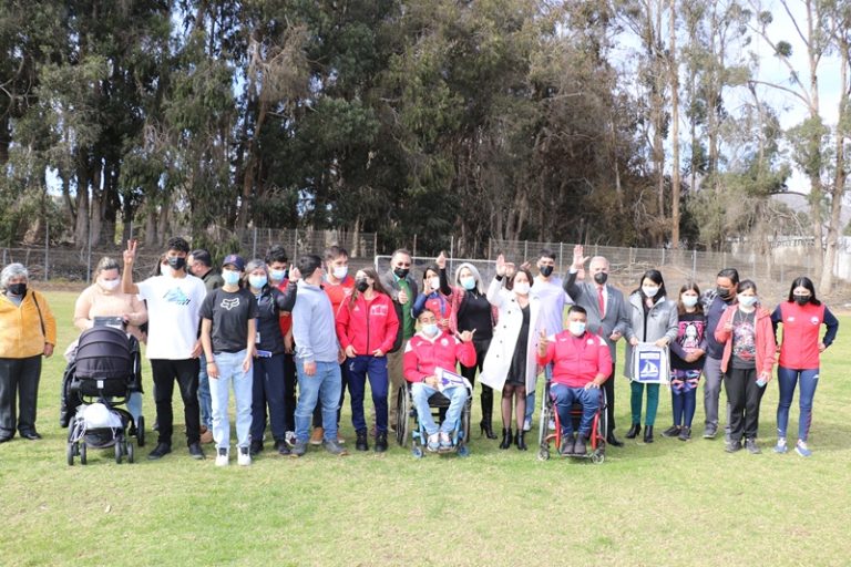 Entregan apoyo a 46 deportistas destacados en la Región Coquimbo