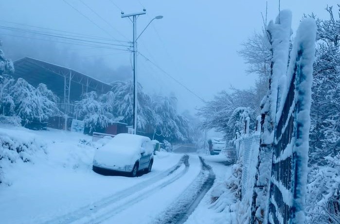 El Agua y la nieve se dejaron sentir en Río Hurtado