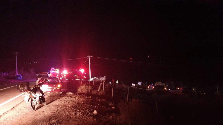 Accidente vehicular deja 2 personas fallecidas y un lesionado camino a Río Hurtado