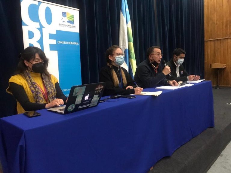 Fútbol femenino recibe apoyo del Consejo Regional para  subsanar las brechas en vías de su profesionalización