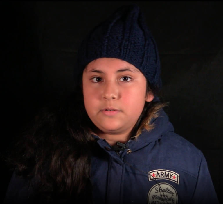 Monserrat Álvarez, la alumna de Ovalle que irá a la final nacional del principal concurso de lectura en voz alta de Chile