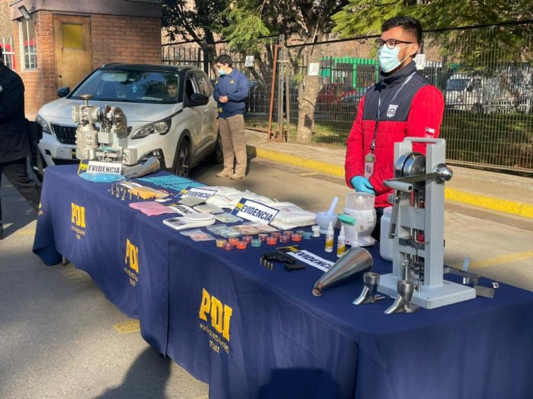 Inteligencia aduanera detecta ingreso de máquinas para confeccionar drogas sintéticas vía encomienda
