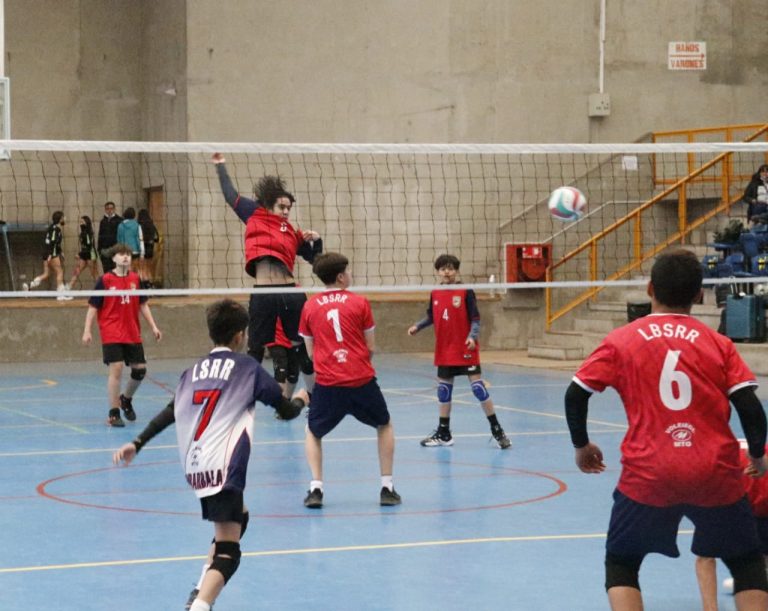 Colegios de la región van a la Final Nacional de Voleibol Escolar.