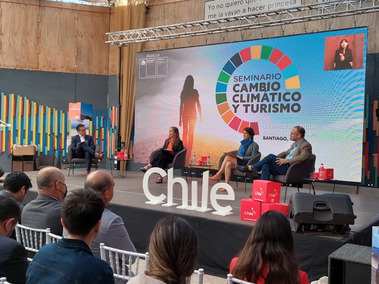 Exponen los desafíos y oportunidades que enfrenta el sector en materia ambiental