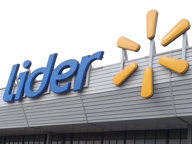 Justicia condena a supermercado Líder a indemnizar a consumidor tras acusarlo de falso robo