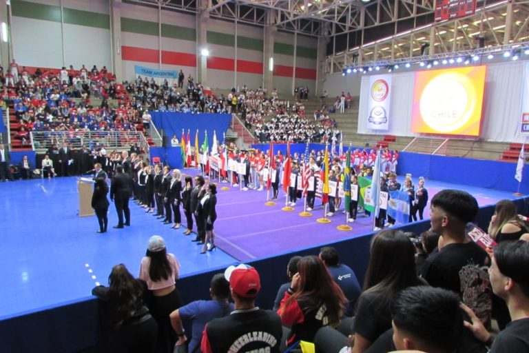 El Club Deportivo y Social “Los Libertis” logra pódium en los Panamericanos y Copa América Cheer 2022.