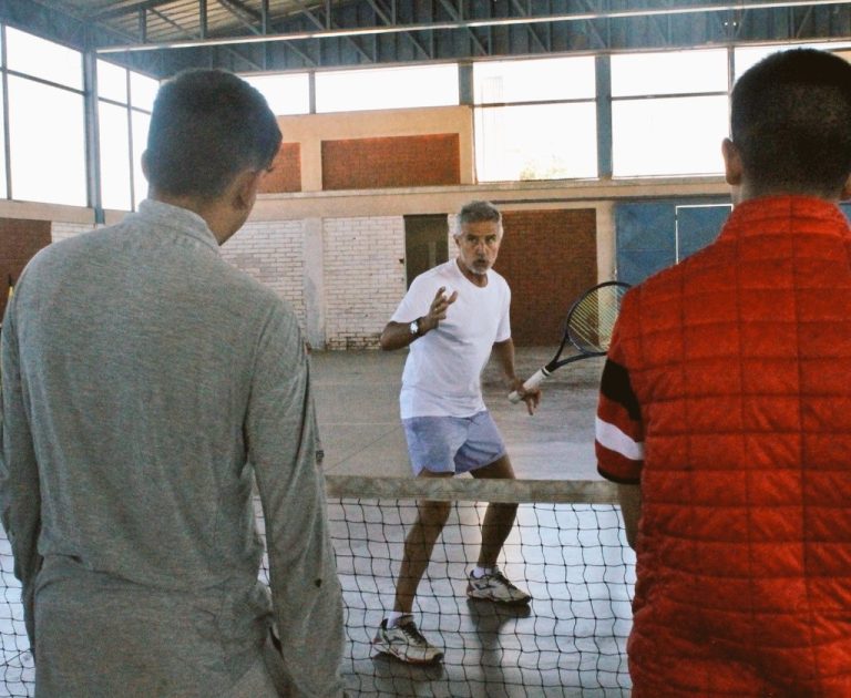 Con clínica de tenis, jóvenes privados de libertad apuestan por su reinserción