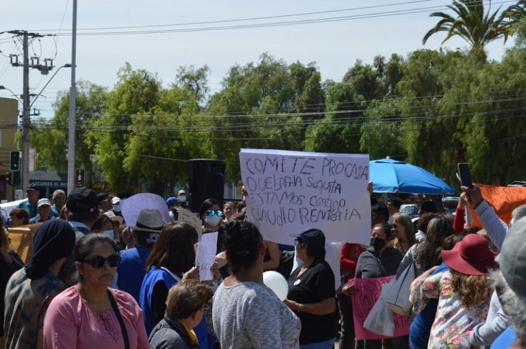 Realizan manifestación de apoyo a Claudio Rentería