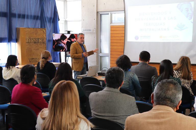Comunidades de Aprendizaje dan inicio a ciclo de  “Tertulias con Gabriela”