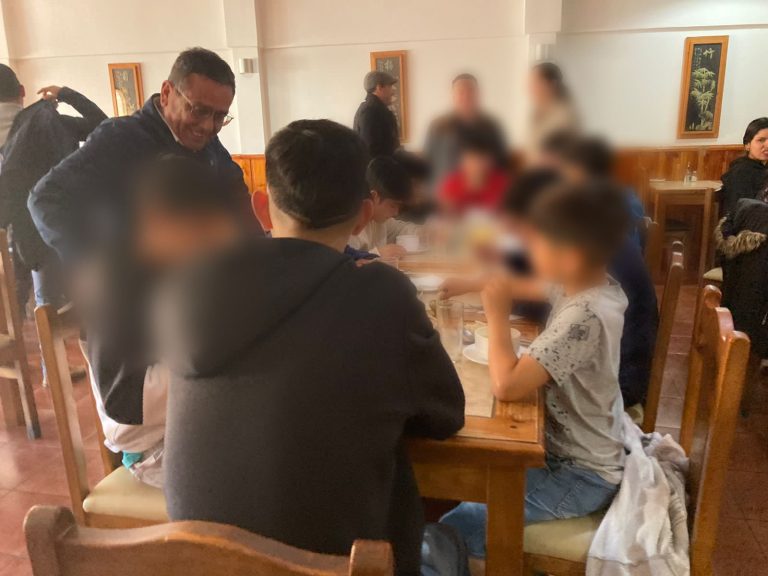 Gracias a alianza entre servicio mejor niñez y sernatur Adolescentes participan de gira estudio