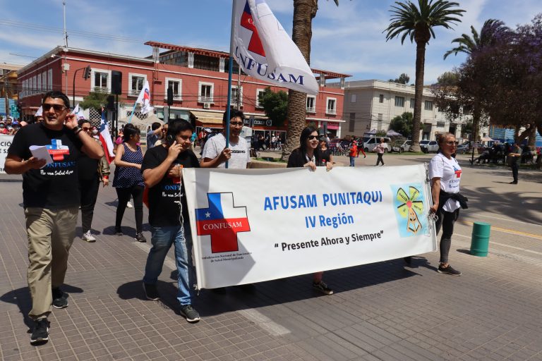 Funcionarios de la Salud Municipalizada marcharon por las calles de la capital provincial
