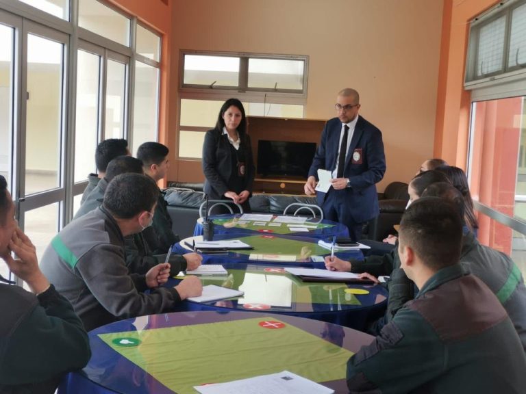 Detectives realizan capacitación a funcionarios de gendarmería sobre nueva ley de migraciones