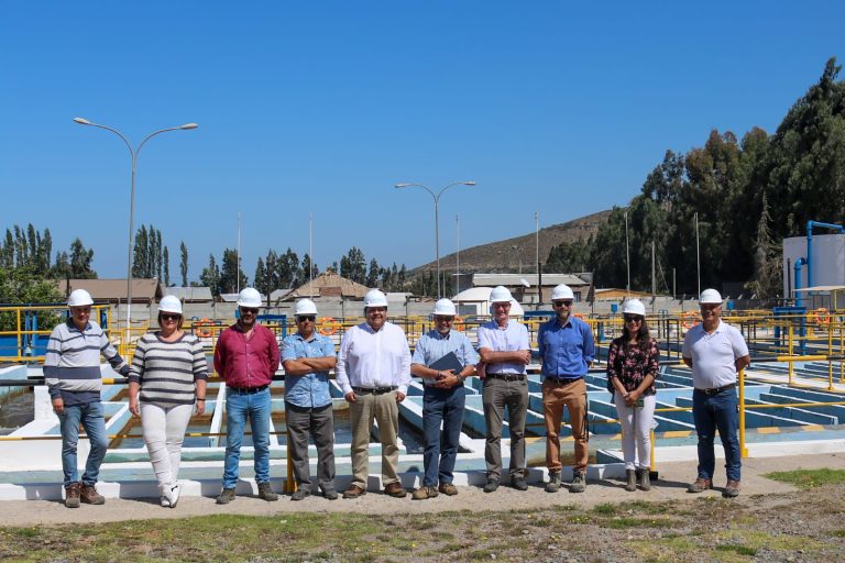 Delegación de expertos neerlandeses visitan planta de  producción de agua potable de Aguas del Valle
