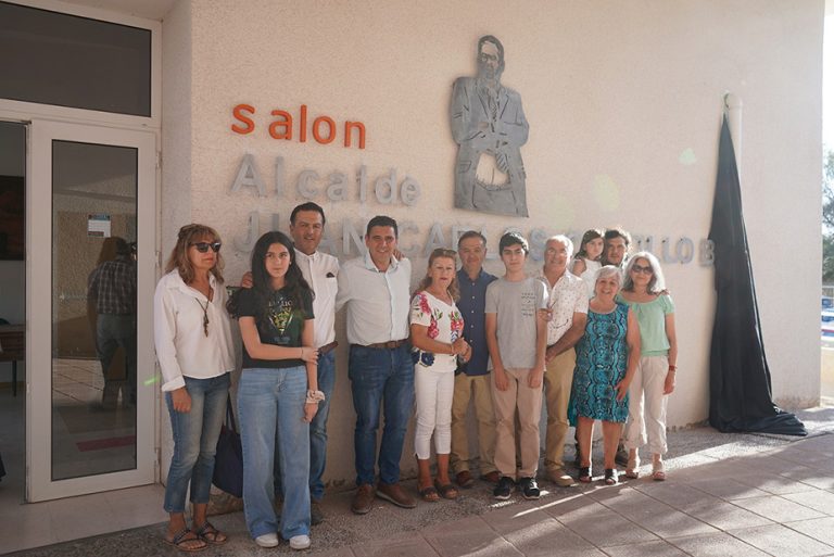 Homenaje póstumo en Monte Patria: Salón de Artes lleva el nombre “Alcalde Juan Carlos Castillo Boilet”