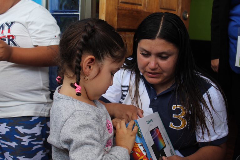 Con 16 familias egresadas finaliza programa Abriendo Caminos