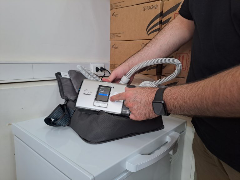 Pacientes oxígeno-dependientes mejoran su calidad de vida con nuevos ventiladores mecánicos