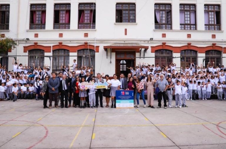 Edificio patrimonial de Colegio Germán Riesco<br>de La Serena que tendrá reposición completa de<br>su sistema eléctrico