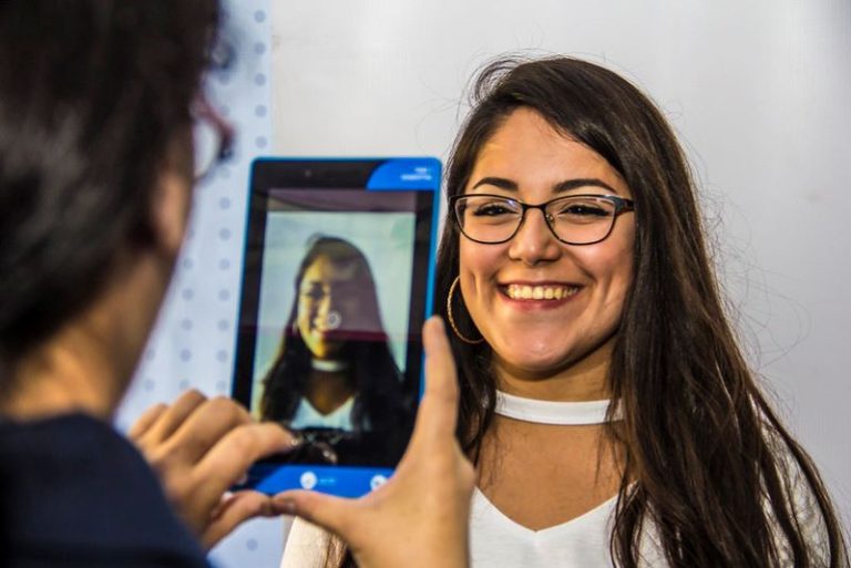 ¡Atención estudiantes! Continúa proceso de toma fotográfica para TNE 2023