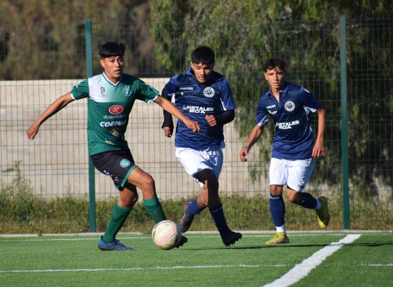 La tercera división inicia con un duelo limarino